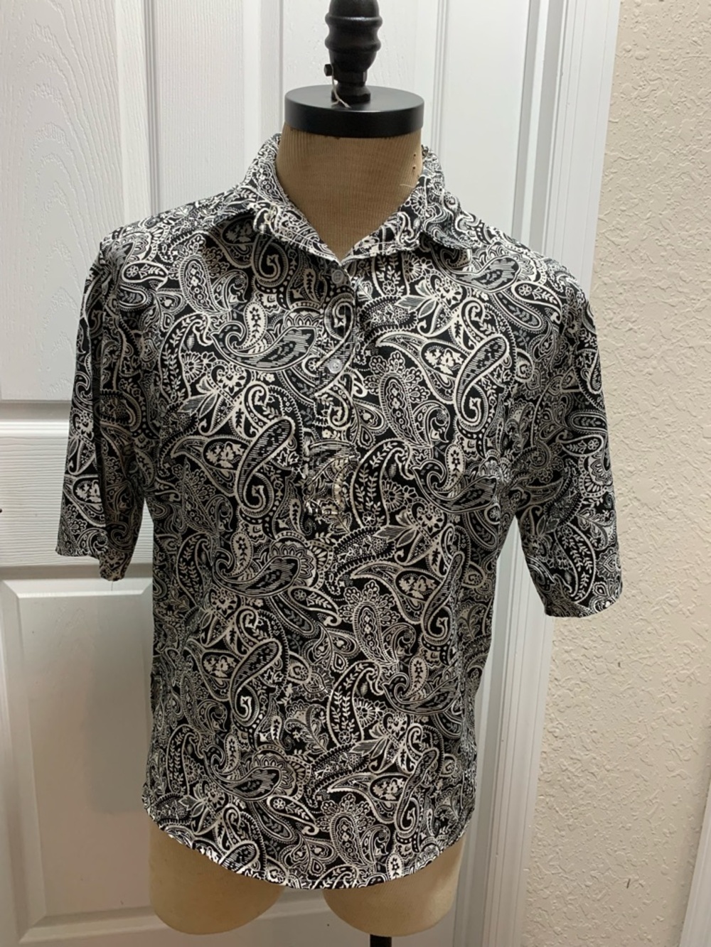 cortiva Black & White Paisley vintage Short-Sleeve Polo Shirt